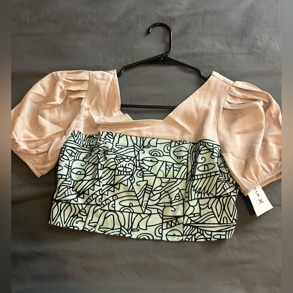 Crop top